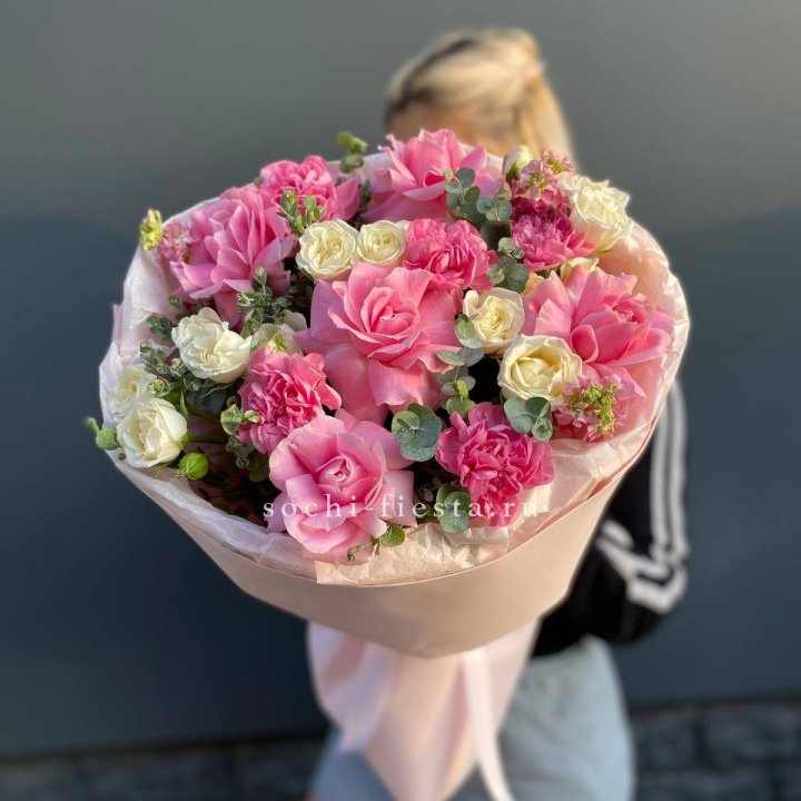  Букет "Малина" с доставкой в Элисте