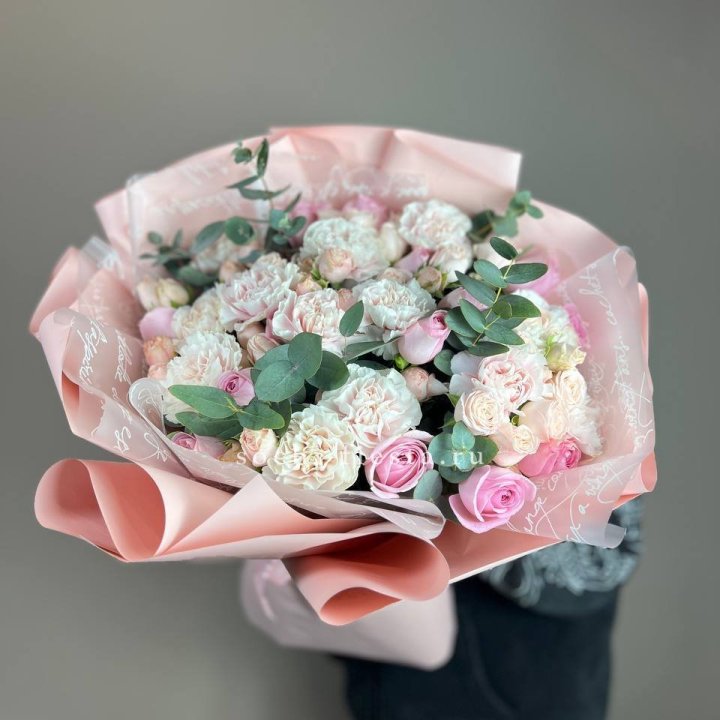  Букет  "Любовь в её глазах" в Элисте