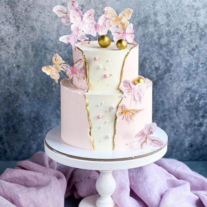 Торт "Бабочки в животе" в Элисте