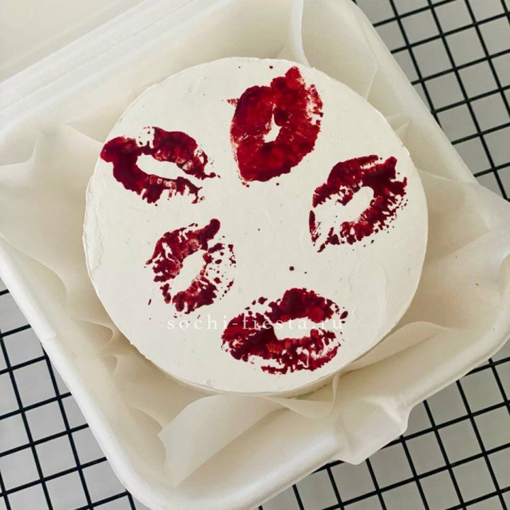 Бенто-торт "Поцелуй" в Элисте