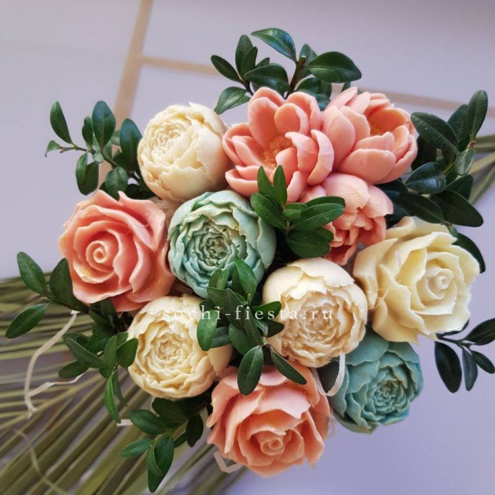 Цветы из шоколада "Альма" в Элисте