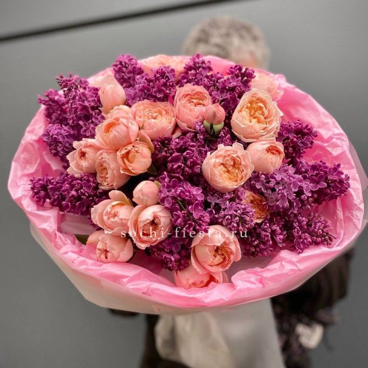  Дуо букет из кустовых роз и сирени в Элисте