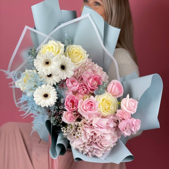 Дизайнерский букет "Адель" в Элисте