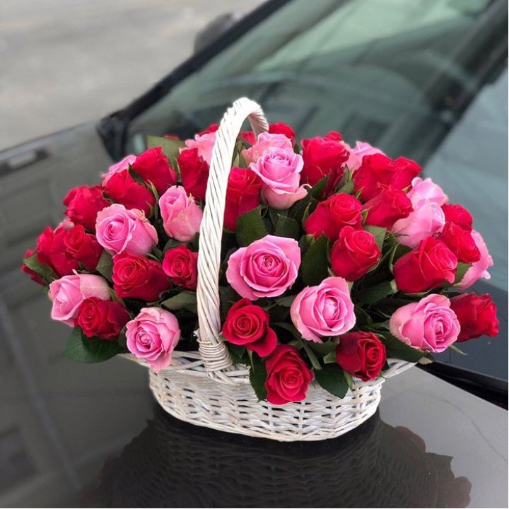 Корзина с розами  в Элисте