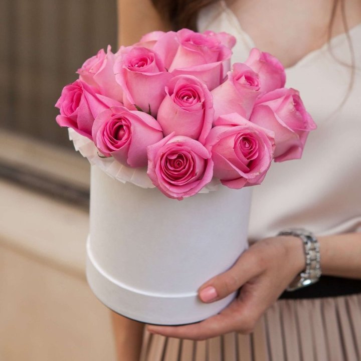 15 роз в боксе Кэтрин в Элисте