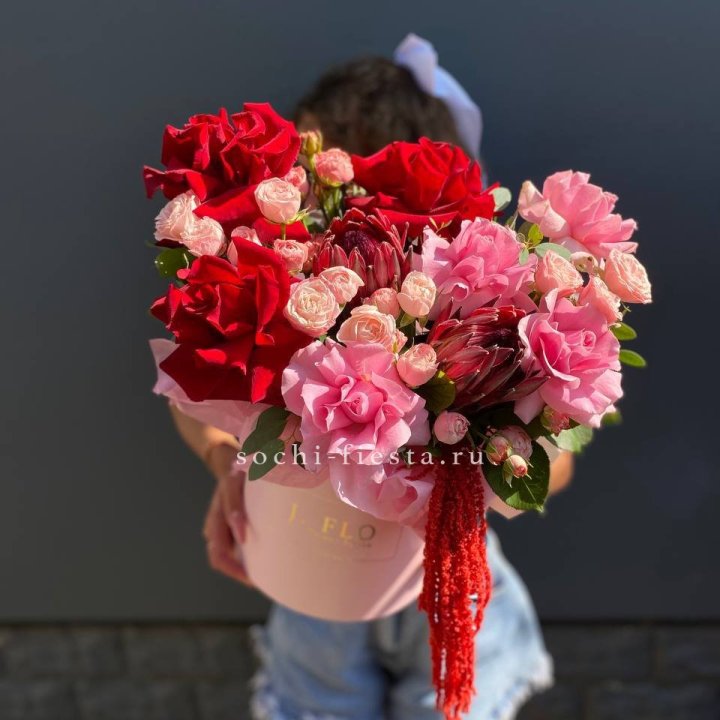 Дизайнерский цилиндр "Густо" в Элисте