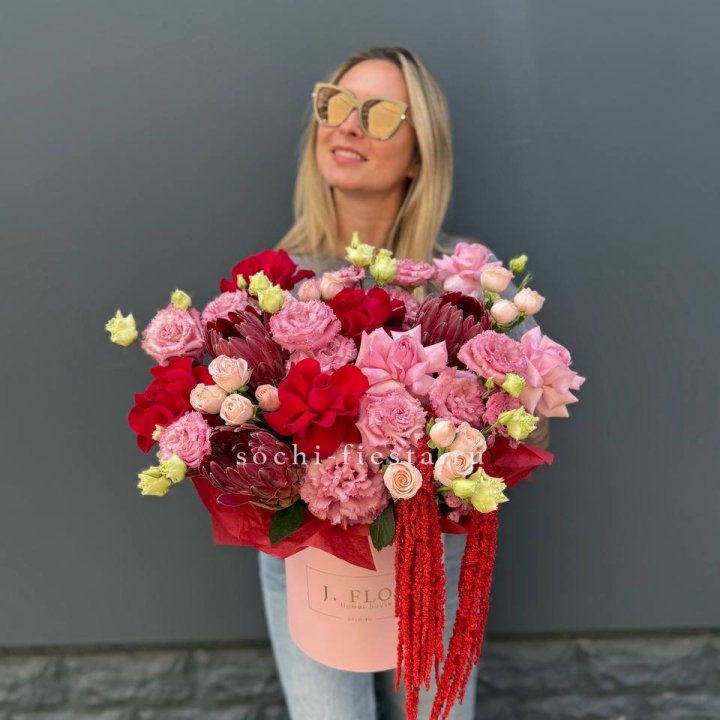 Дизайнерский цилиндр "Криотель" в Элисте