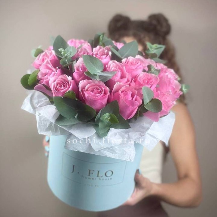 Бокс 27 роз в Элисте