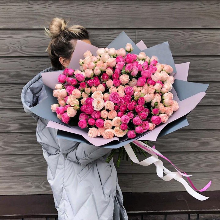 55 роз микс кустовых в Элисте