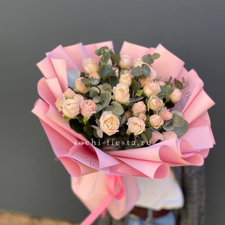 Букет пионовидных роз Cute Love в Элисте