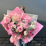 Заказать БУКЕТЫ ИЗ ЦВЕТОВ в Элисте с доставкой и по самым низким ценам