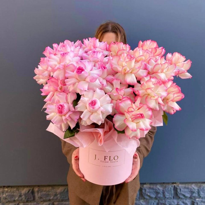 25 Французских роз микс в боксе в Элисте