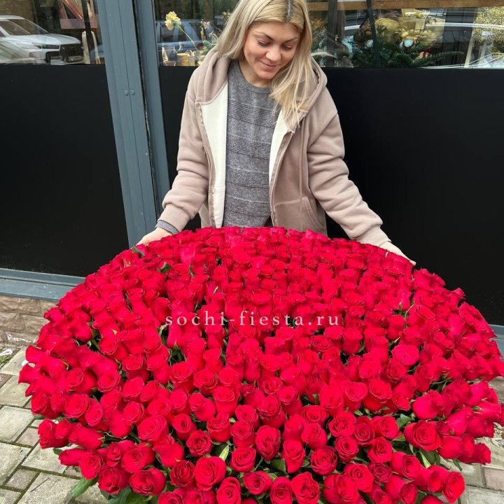 501 красная роза в корзине в Элисте