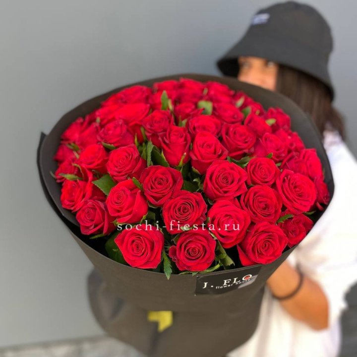 51 роза "Блек" в Элисте