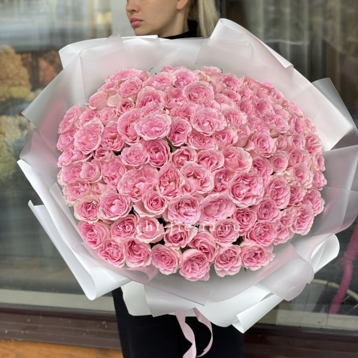 101 нежно-розовая роза в Элисте