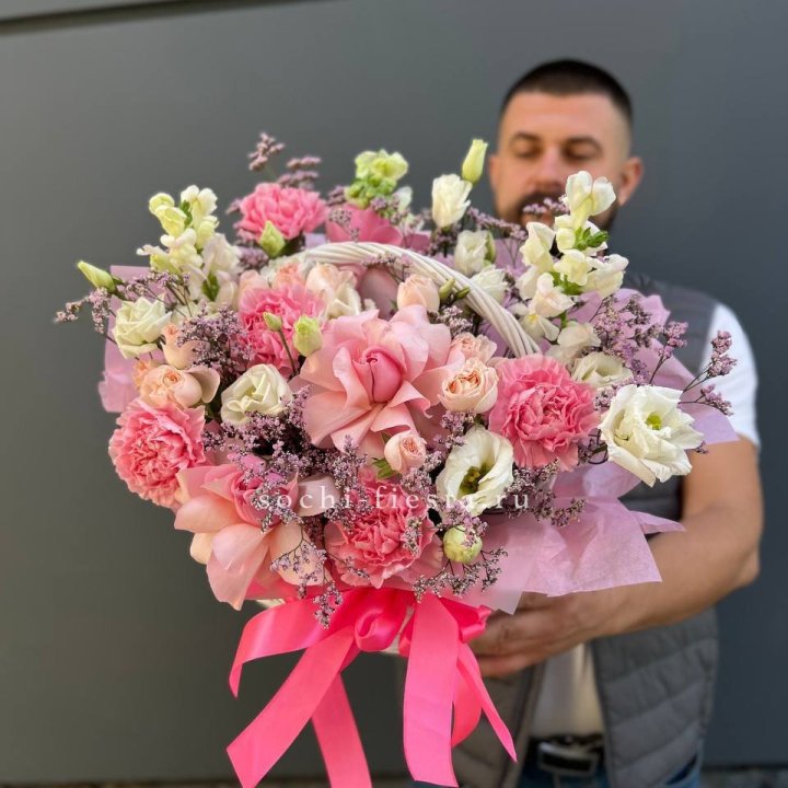 Цветочная корзина №1 в Элисте
